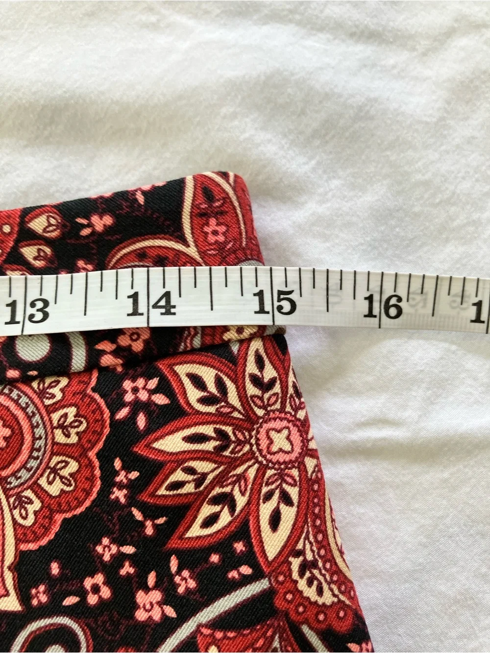 Talbots Petite 6P Paisley Pencil Skirt Red Black Cotton Rayon Lined Stretch